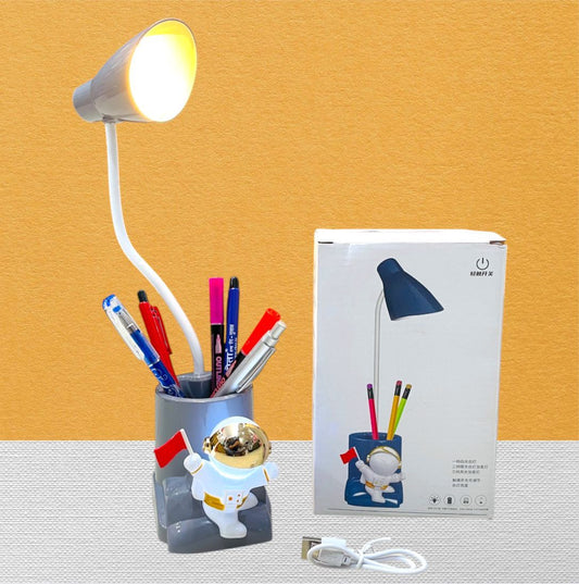 Astronaut Table Lamp With Pen Holder